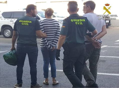 La Guardia Civil Detiene A Dos Personas Por Diversos Robos Mediante El