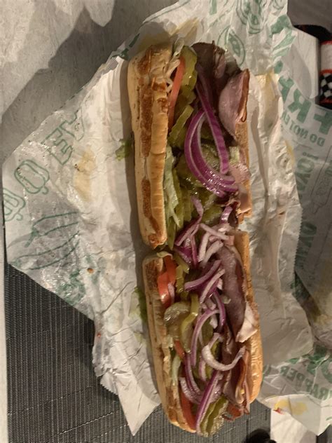 Subway order online glitches are causing delays at local shops 6