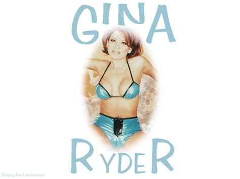 5 Hot Sexy Gina Ryder Bikini Pics