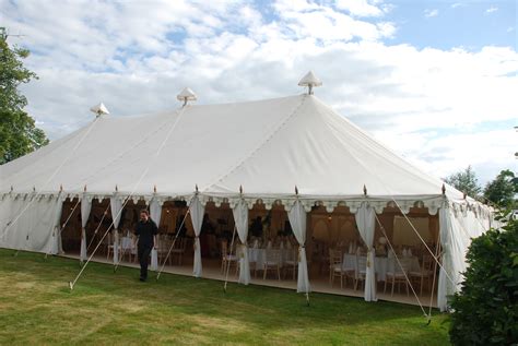 Outdoor & Marquee Events with Dine - Dine