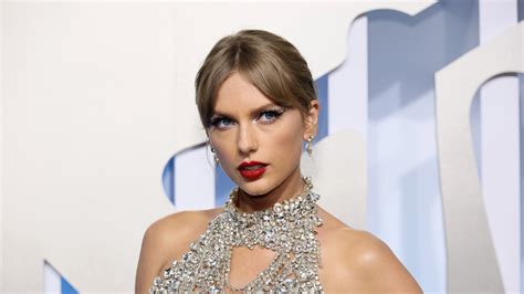 Taylor Swift Attends the 2022 MTV Video Music Awards