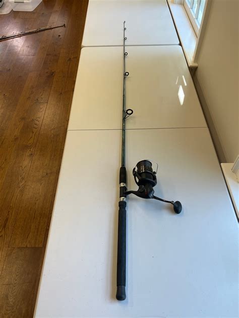 Calypso Seahawk Medheavy Action Spinning Rod With Penn Sargus Sg7000