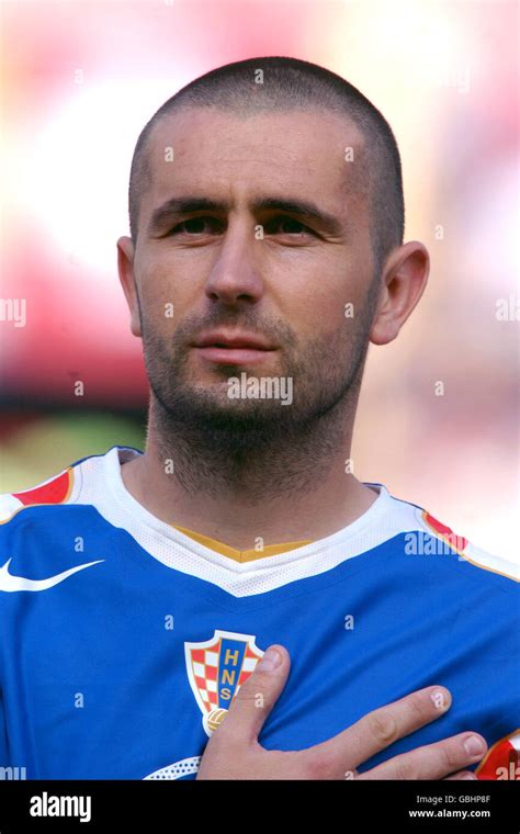 Nenad Bjelica Euro 2004 Hi Res Stock Photography And Images Alamy