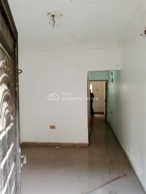 For Rent A Lovely Mini Flat In A Gated Area Fola Agoro Yaba Lagos