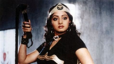 Bollywood Actress Sridevi Hot Photo Gallery MOVIEEZREEL BLOGSPOT