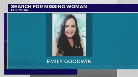 Police Searching For Missing Woman After Vehicle Found Abandoned In