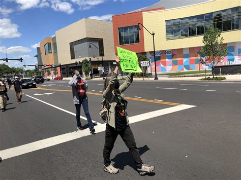 Peaceful Norwalk protest makes an impression | Nancy on Norwalk