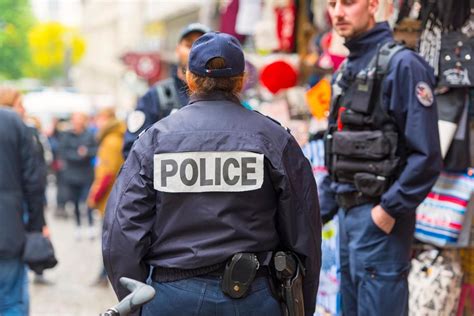 France Huit Policiers En Garde à Vue Pour Violences Et Détention De