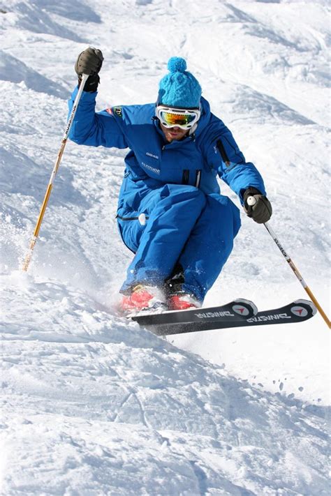 ISIA course – Bumps skiing – Ski and Snowboard School in Verbier | Altitude Verbier