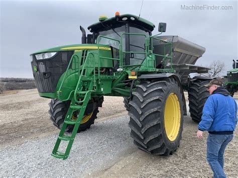 2019 John Deere R4045 Dry Spinner Spreaders MachineFinder