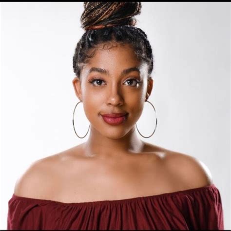 8 Hot Sexy Majeste Amour Pearson Bikini Pics