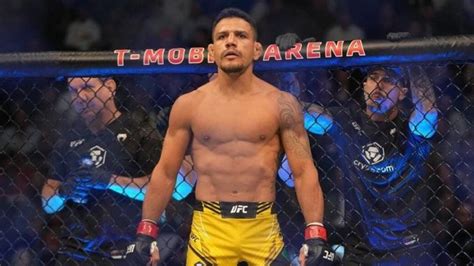 Ex Campeão Dos Leves Rafael Dos Anjos Enfrenta Top 6 Da Divisão No Ufc