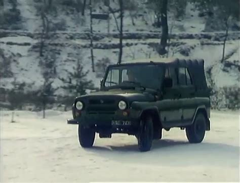 IMCDb org 1997 UAZ 31512 in Pongmuŭi kil 2001