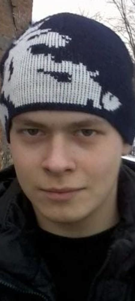 Создать мем "стильные шапки, крутые шапки мужские, шапка бини ...
