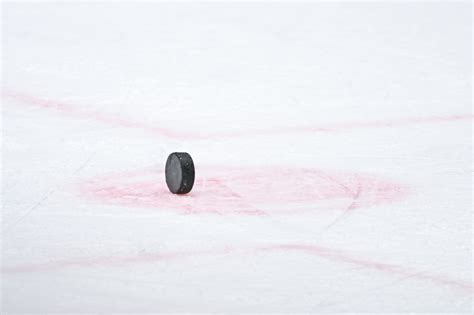 Osallistu Save Pond Hockey Turnaukseen Raahessa Oulun Kärpät