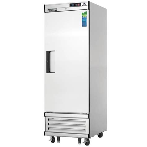 Everest Refrigeration Ebr1 27 One Section Solid Door Upright Reach In