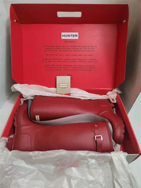 HUNTER BOOTS WOMENS Size 7 Original Tall Rain Matte Red Waterproof