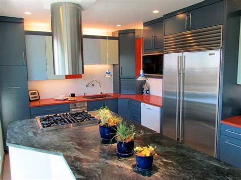 Red Kitchen Paint: Pictures, Ideas & Tips From HGTV | HGTV