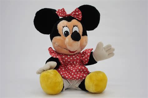 Vintage Minnie Mouse Plush Disney Parks Exclusive — High Country Vintage