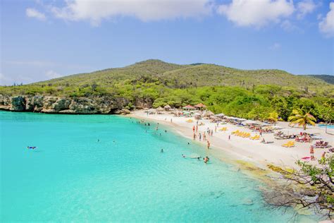 Exotic getaway in Curacao for $1019 p.p: flights from New York + 7