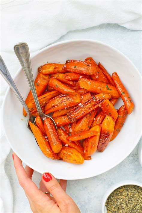 Maple Glazed Roasted Carrots Paleo And Vegan Friendly Recipe Carrot