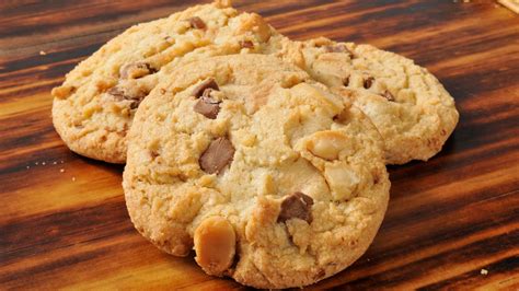 Macadamia Nut Cookie Recipe From Grae Buck Exmark S Backyard Life