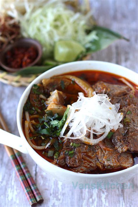 Vans Kitchen Bun Bo Hue Vietnamese Spicy Beef Noodle Soup