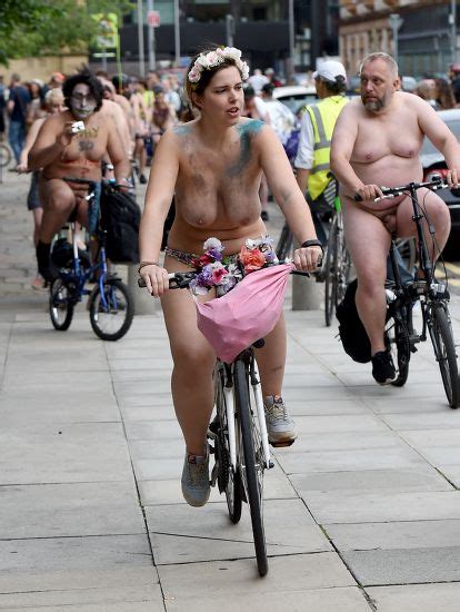 Foto Stock Editoriale Riders Participate World Naked Bike Ride Immagine Stock Shutterstock