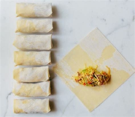 How To Fold An Egg Roll The Egg Roll Lady