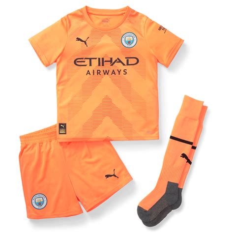 Manchester City Goalkeeper Mini Kit 22/23 | Official Man City Store