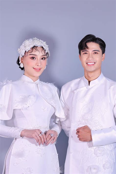 L M Kh Nh Chi L N Ti Ng Chuy N H N H V I Hot Boy Ng I Y L Ai K M Tu I