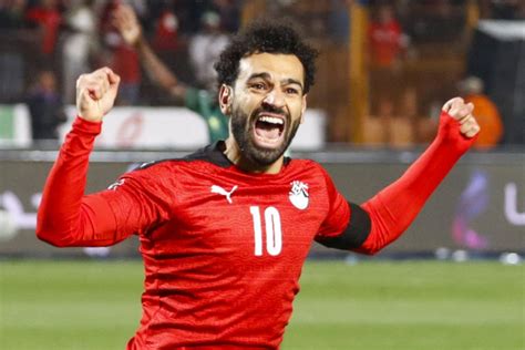 Mohamed Salah Salary Net Worth Wife House Cars Wedding