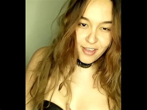 Putinha Fumando Um Marlboro Xvideos