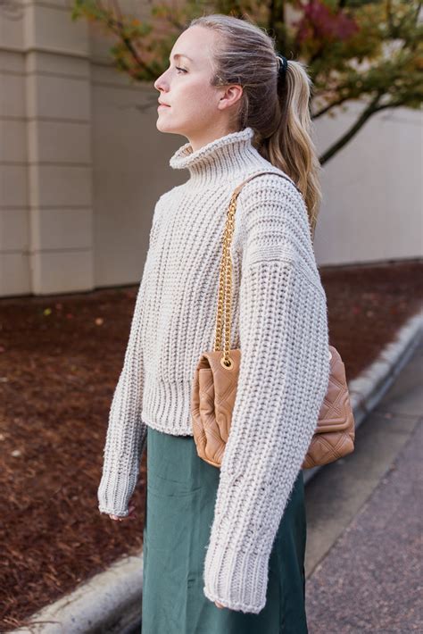 6 Ways To Style An Oversized Sweater Outfit Natalie Yerger