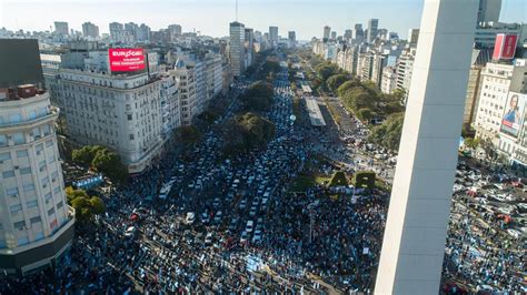 Así Se Ve La Masiva Protesta Contra El Gobierno Nacional En El