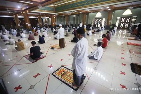 Tak Dilarang Ini Aturan Dan Panduan Shalat Tarawih Di Masjid Selama