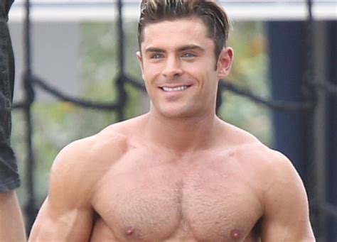 Zac Efron Compie 30 Anni Da Idolo Delle Teenagers A Sex Symbol