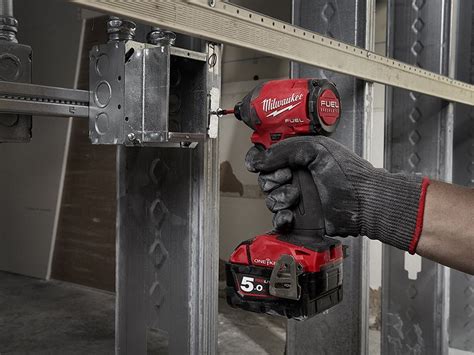 Milwaukee M18 ONEID2 502X Next Gen ONE KEY Impact Driver 18V 2 X 5 0Ah