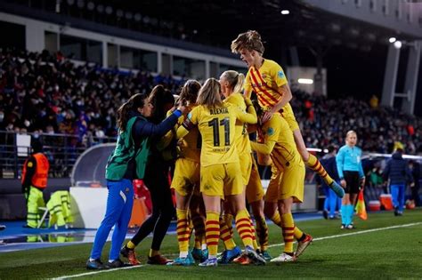 Barça Féminin Un record et une raclée pour filer en demi FC