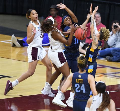 Texas A&M women's basketball team advances to Sweet 16 | Aggiesports ...