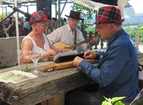 Girmont Val dAjol Trois jours de fête pour lépinette