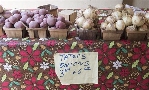 Wic Clients Enjoy Farmers Market Produce Through Farmers Market