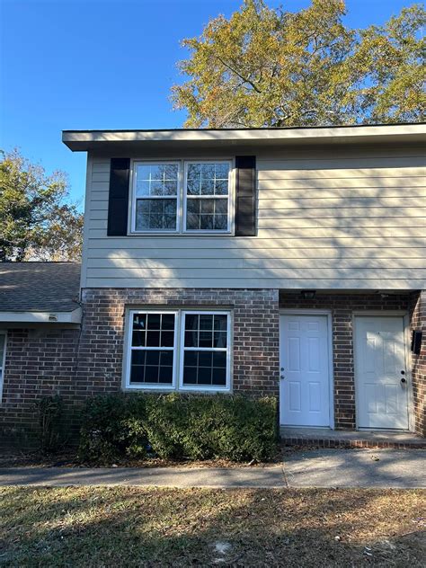 Willow - Delaware apartments Move in ready $995 Two bedrooms and 1
