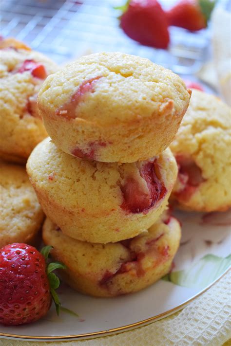 Strawberry Shortcake Muffins - Julia's Cuisine