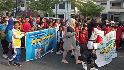 Milad Ke Bkprmi Dimeriahkan Jalan Sehat Dan Pembagian Doorprize Di