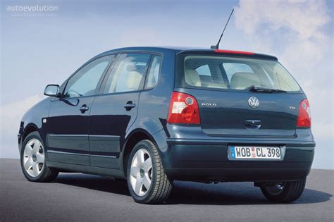 Volkswagen Polo IV 2001 2005 Hatchback 3 Door OUTSTANDING CARS