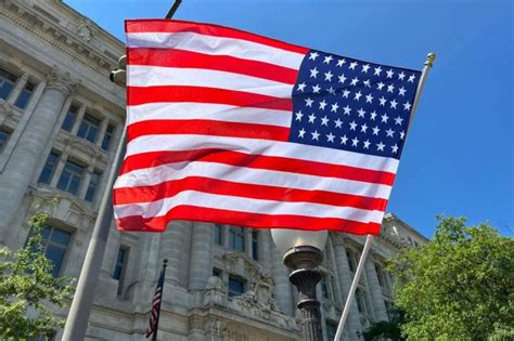 Washington Dc Mayor Muriel Bowser Adds 51st Star To American Flags