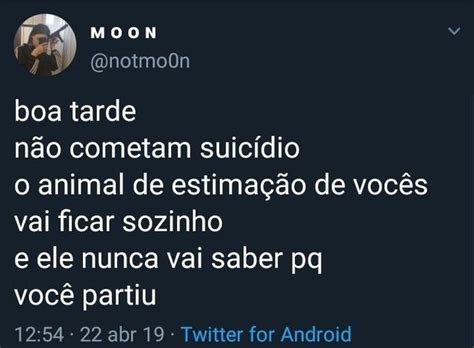 Moça sai da sacada on Tumblr