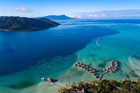 Tahiti And French Polynesia Crewed Yacht Charter 2025