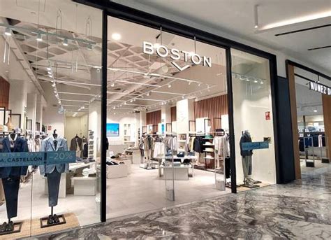 Salera Ampl A Su Oferta Comercial Con La Firma Espa Ola Boston De Moda